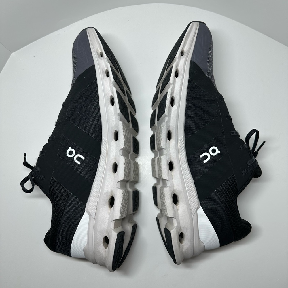 On Running Men's Cloudrunner Wide Eclipse/Frost - image 6